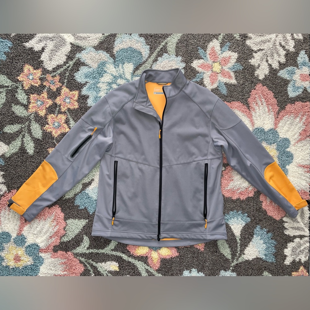 Cutter & Buck Men’s full zip weathertec jacket size L